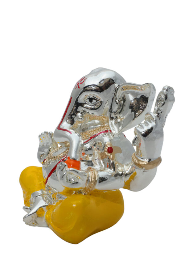 Ganesh murti - Image 4